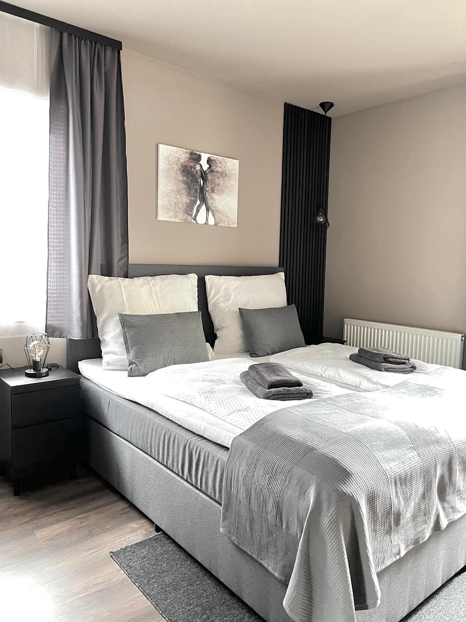 The Steakhouse - Guest Rooms سانكت يوهان ايم بونغ المظهر الخارجي الصورة